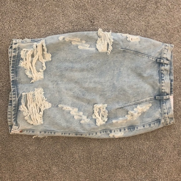 One teaspoon distressed denim skirt - Picture 3 of 4
